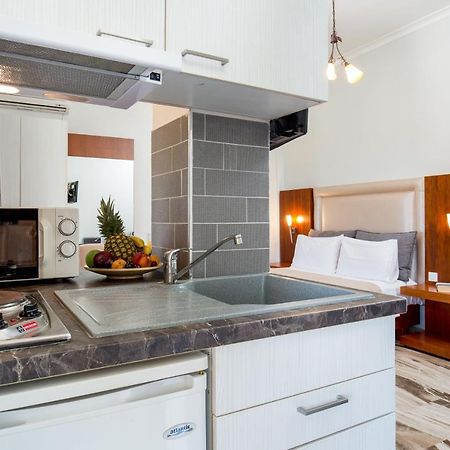 Niki Sunrise Apartments Gastouri  Exterior foto